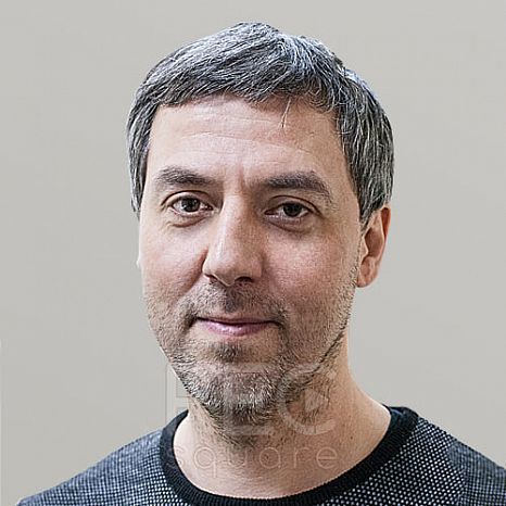 Денис Бгавин