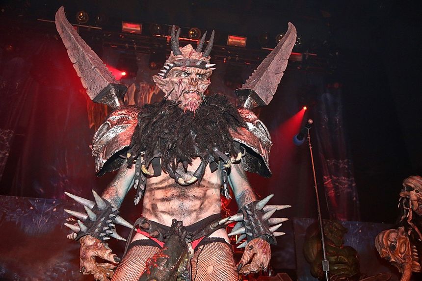 Oderus spoken word