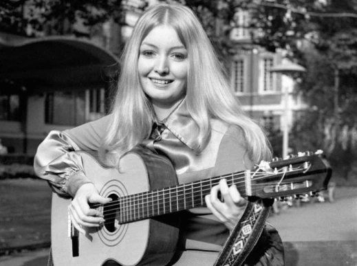 Mary Hopkin