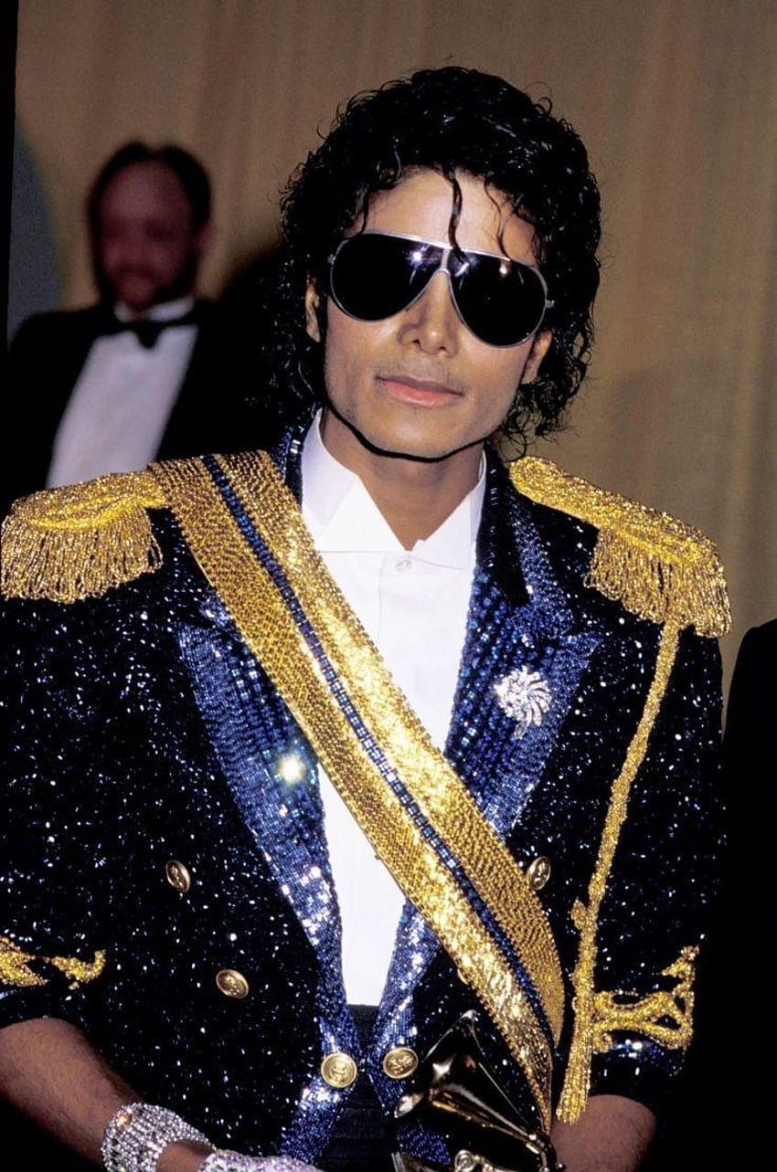 Michael Jackson (Don't Matter To Me Era)