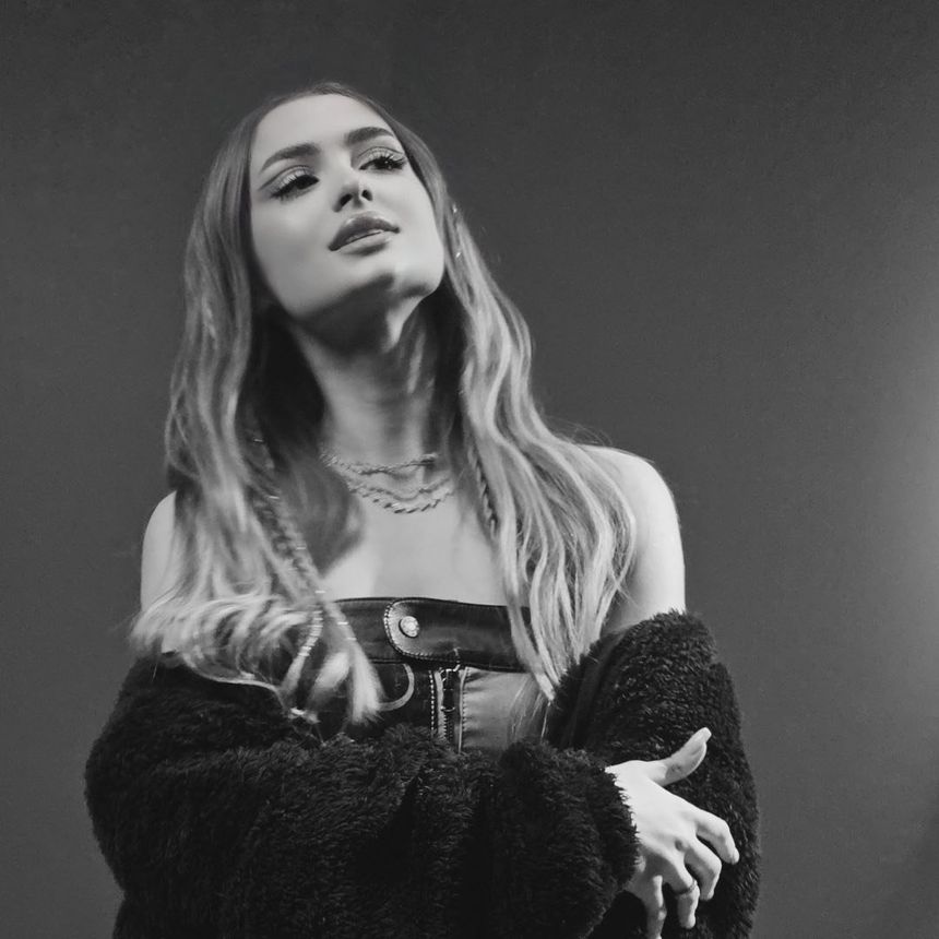 Iuliana Beregoi (Moldovian YouTuber/Singer)
