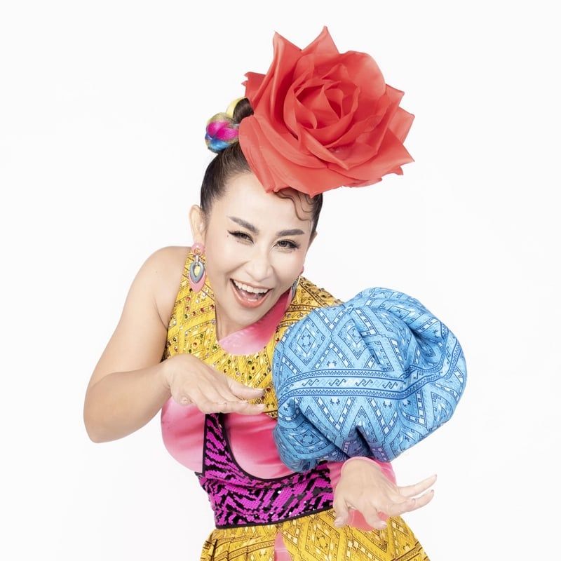 ลาล่า โปงลางสะออน (Lala Ponglangsaon)