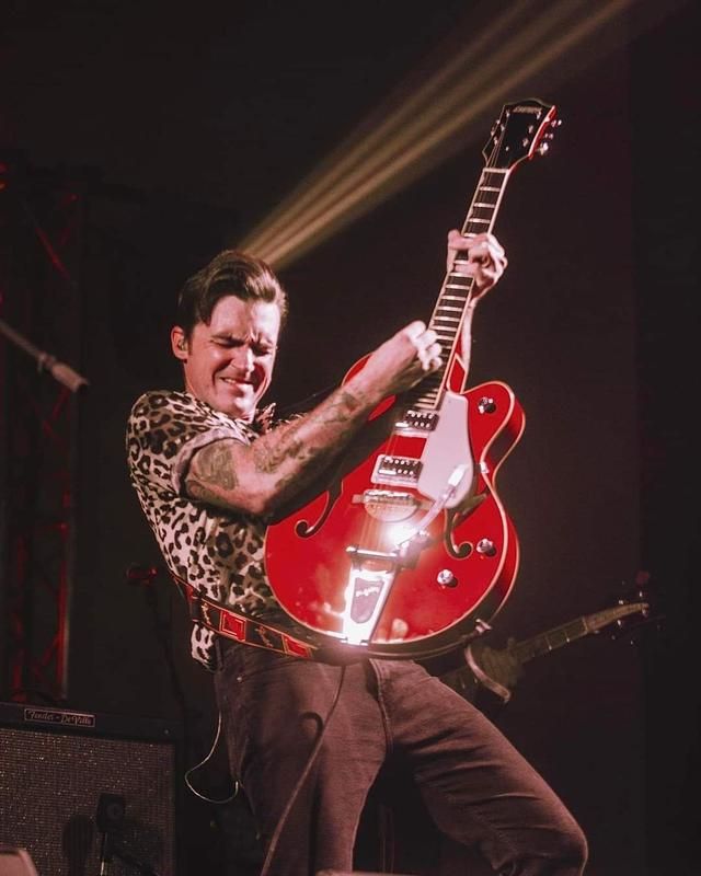 Drake Bell (TM)