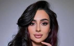 Анна Трінчер