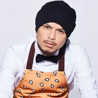 Namewee 黄明志