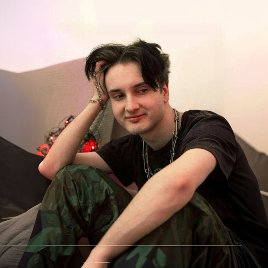 DanKar (English, singing) [Low Quality]