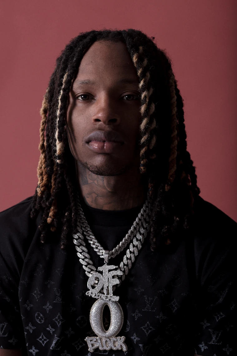king von rapping/aggressive 