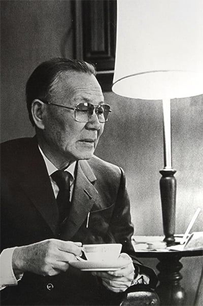Yun Po sun/윤보선