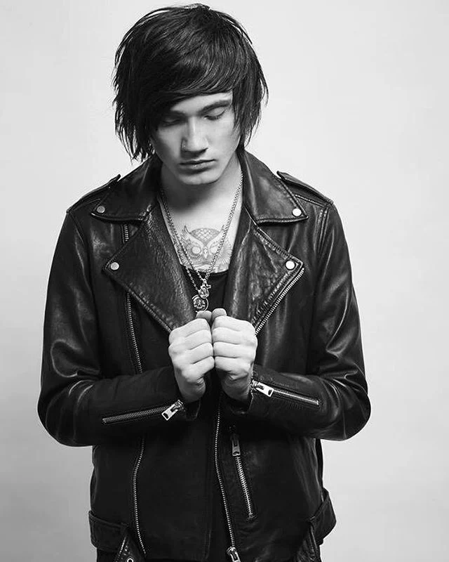 Denis Stoff