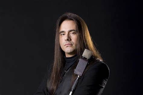 André Matos