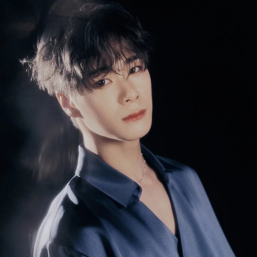 ASTRO's Moonbin
