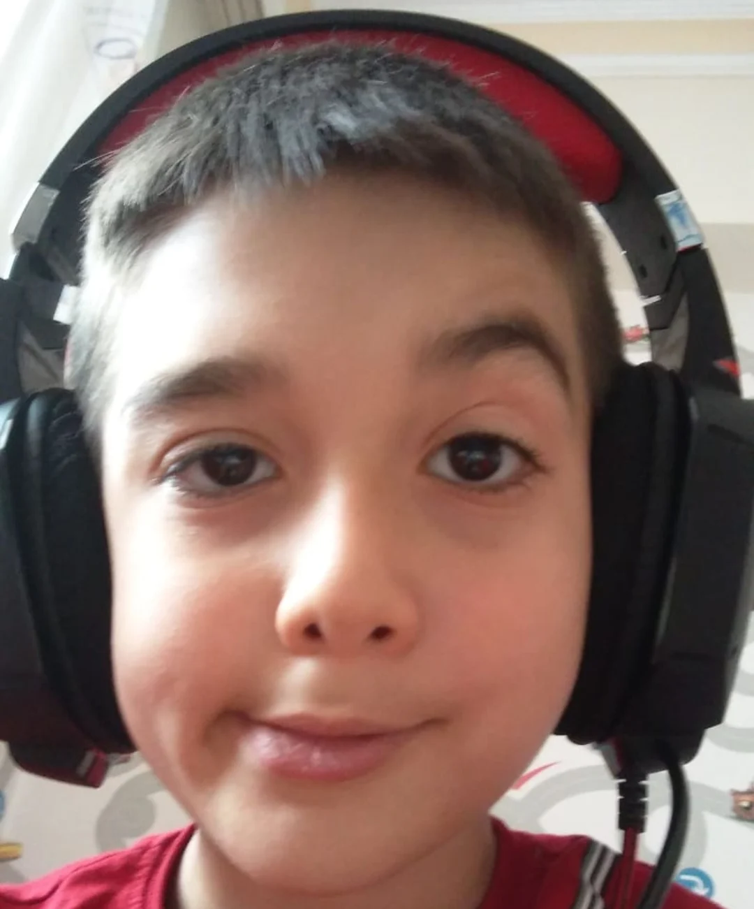 Küçük Enes
