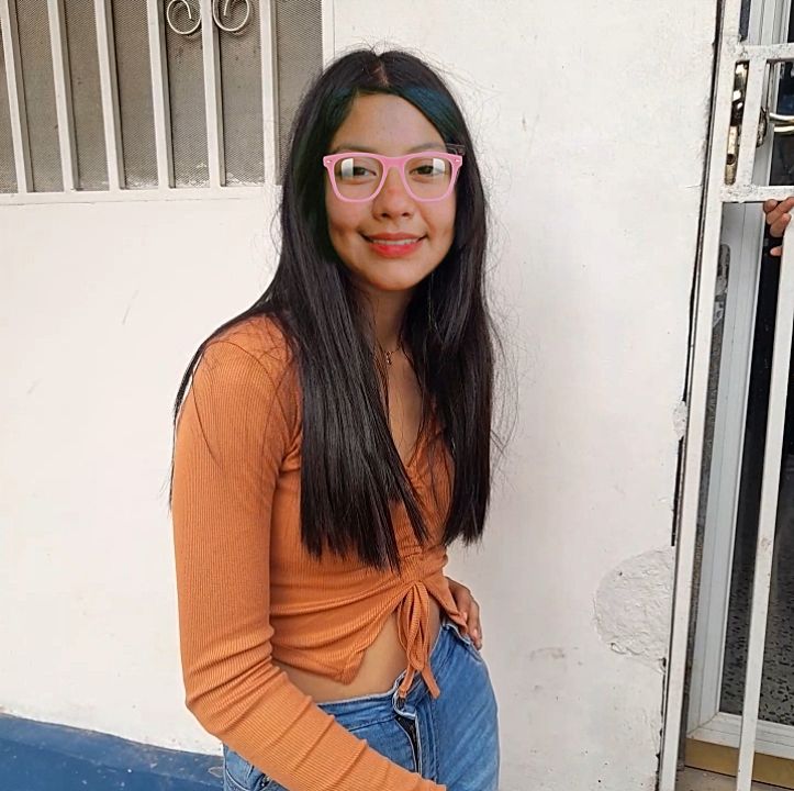 cristal is a b
