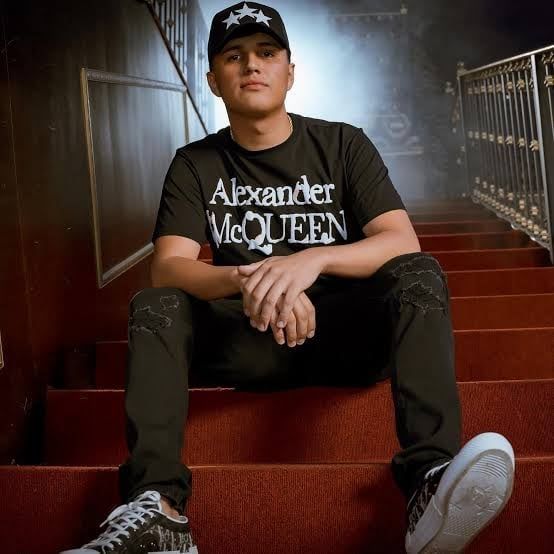 Alex Favela