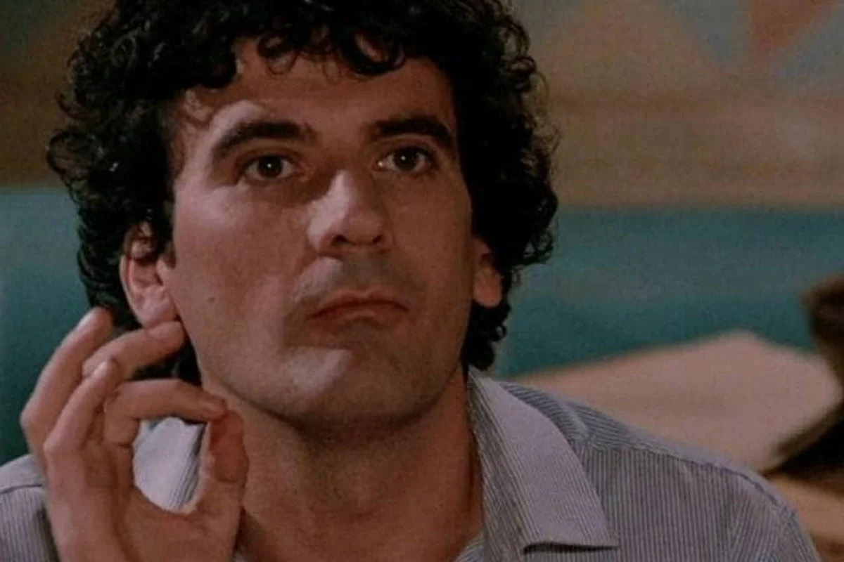 MASSIMO TROISI