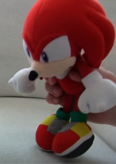 Knuckles (TitoTotter)