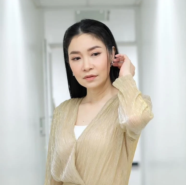 Premsuda Santiwattana (Deluxe)