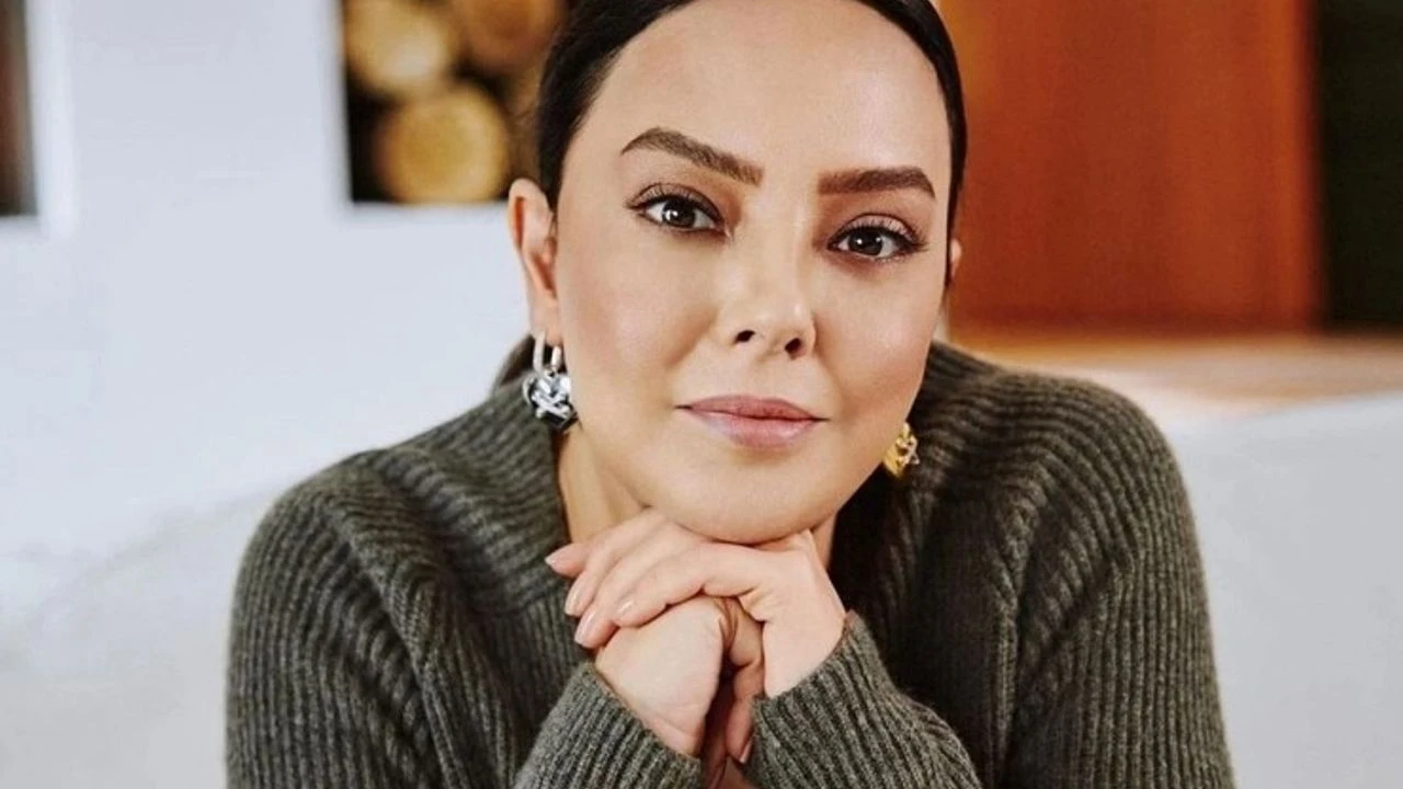 Ebru Gündeş