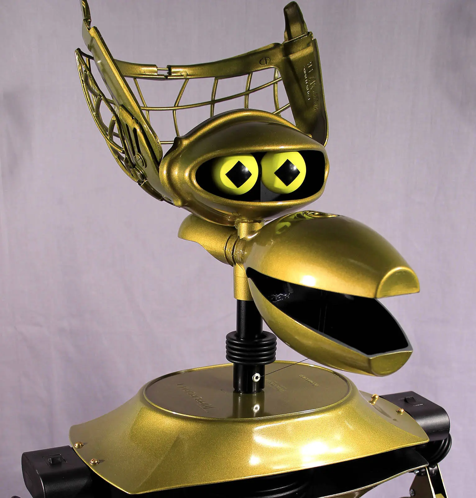 Crow T. Robot (Nate Begle) [MST3K]