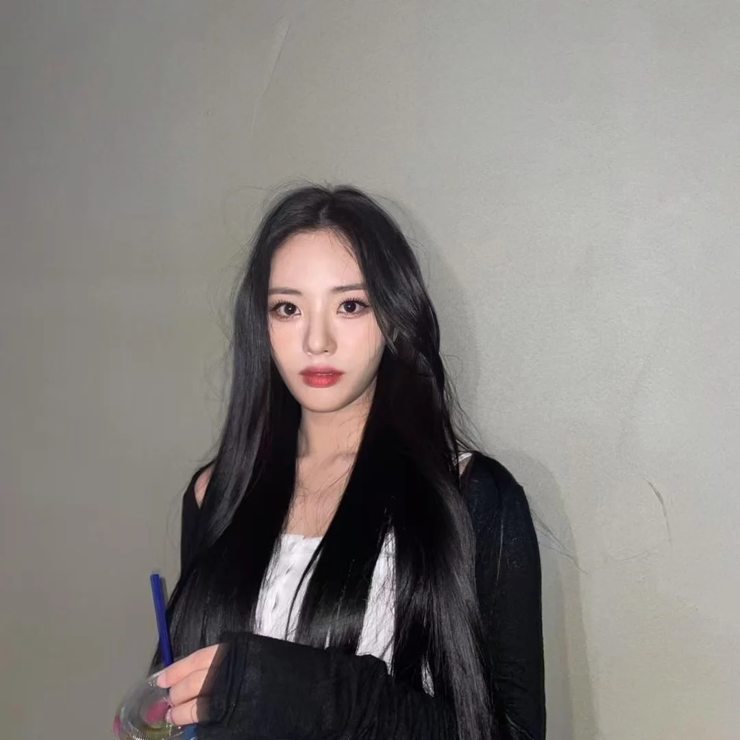 JIWON 박지원 (fromis_9) 