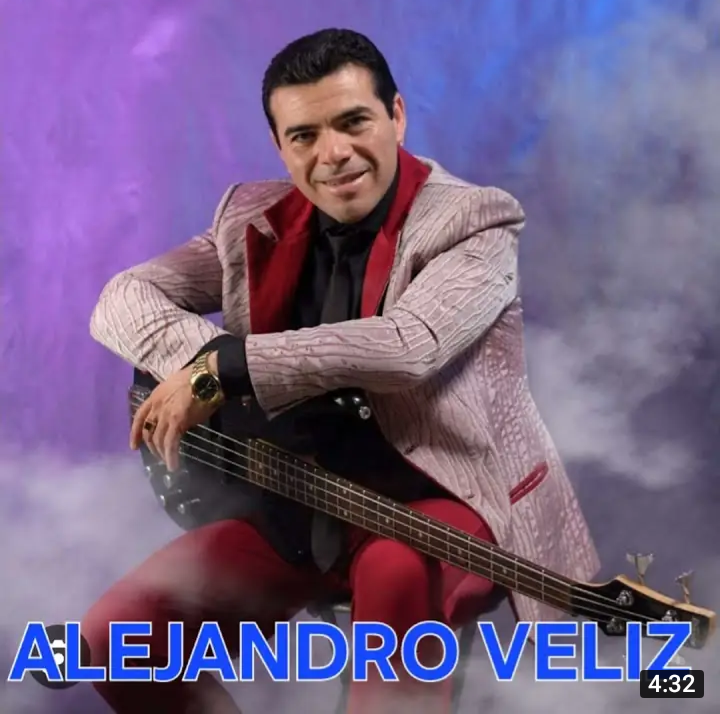 ALEJANDRO VELIZ 