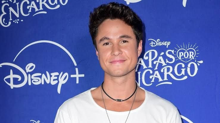 Michael Ronda (Simón Soy Luna)