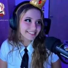 Emikukis irl