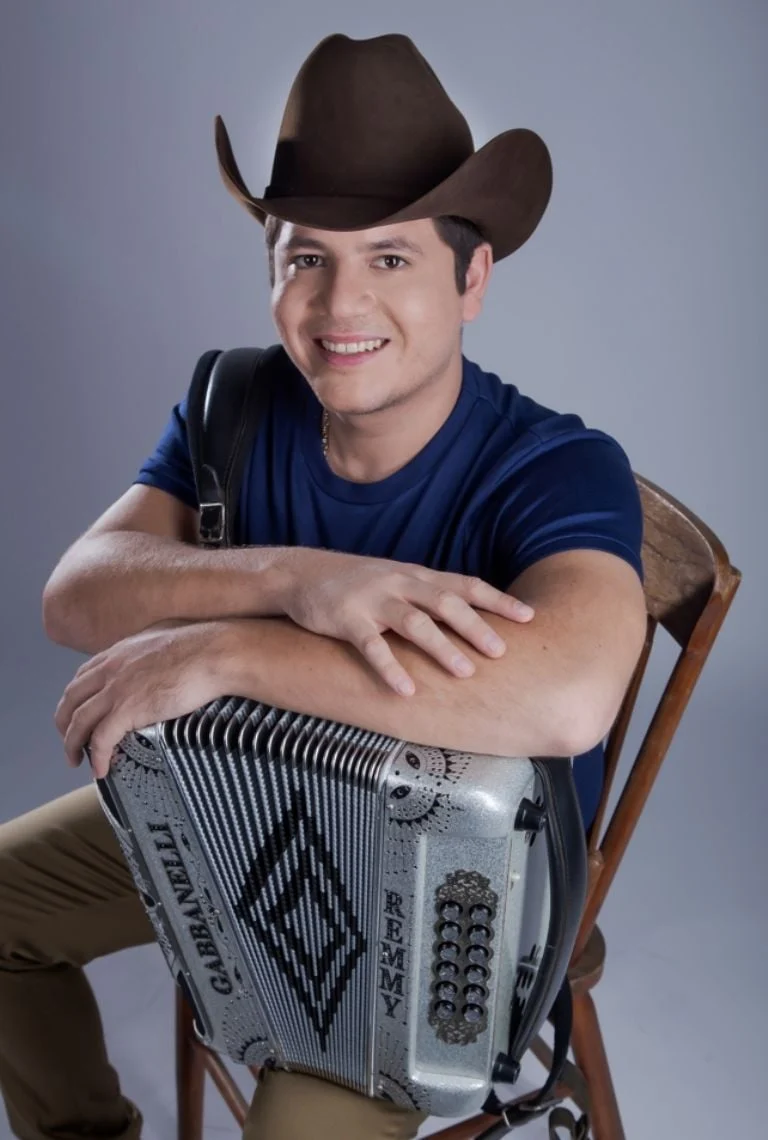Remmy Valenzuela