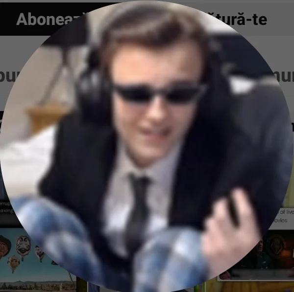Vaazkl
