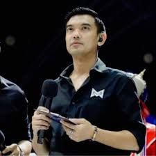 Aek Chumphon (Muay Thai Commentator)