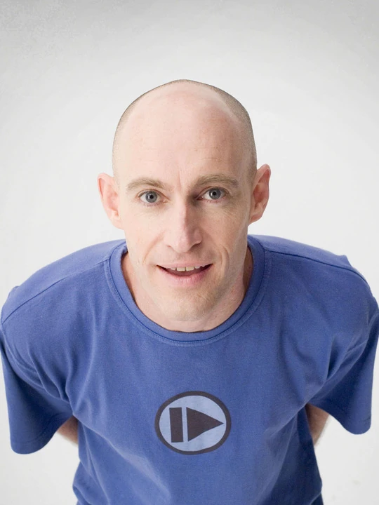 Shane Dundas (Upside Down Show)