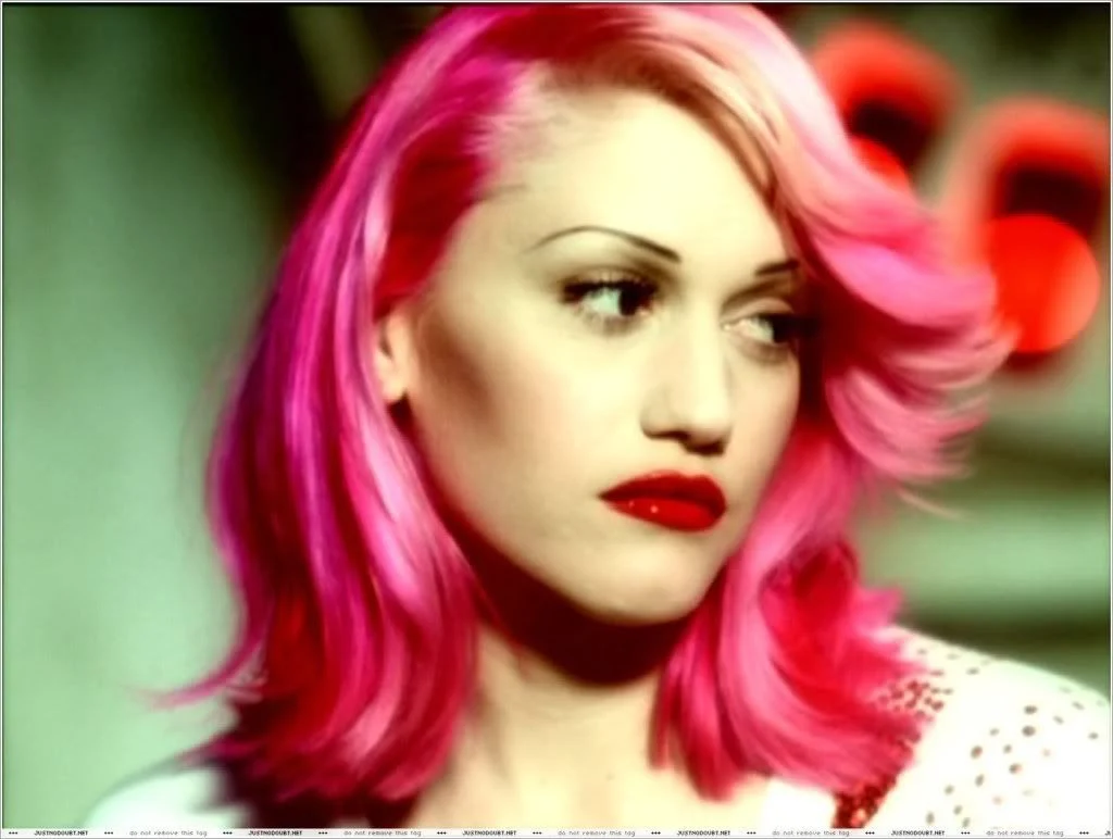 Gwen Stefani (Return Of Saturn Era)