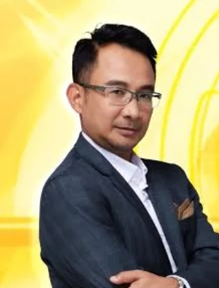 Sathaporn Kuesakul (สถาพร เกื้อสกุล) [TOP NEWS News Anchor]