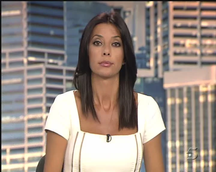 Yolanda benítez (Telecinco TV Spanish Host)