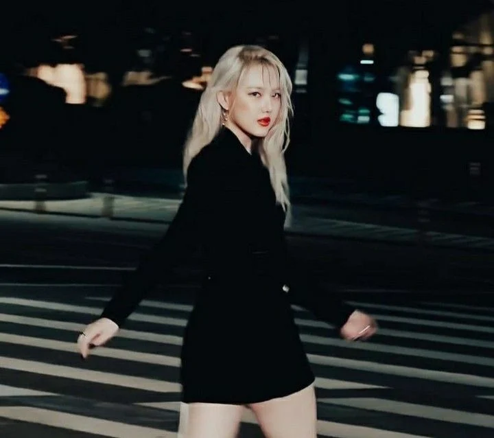 YERIN BY GFRIEND