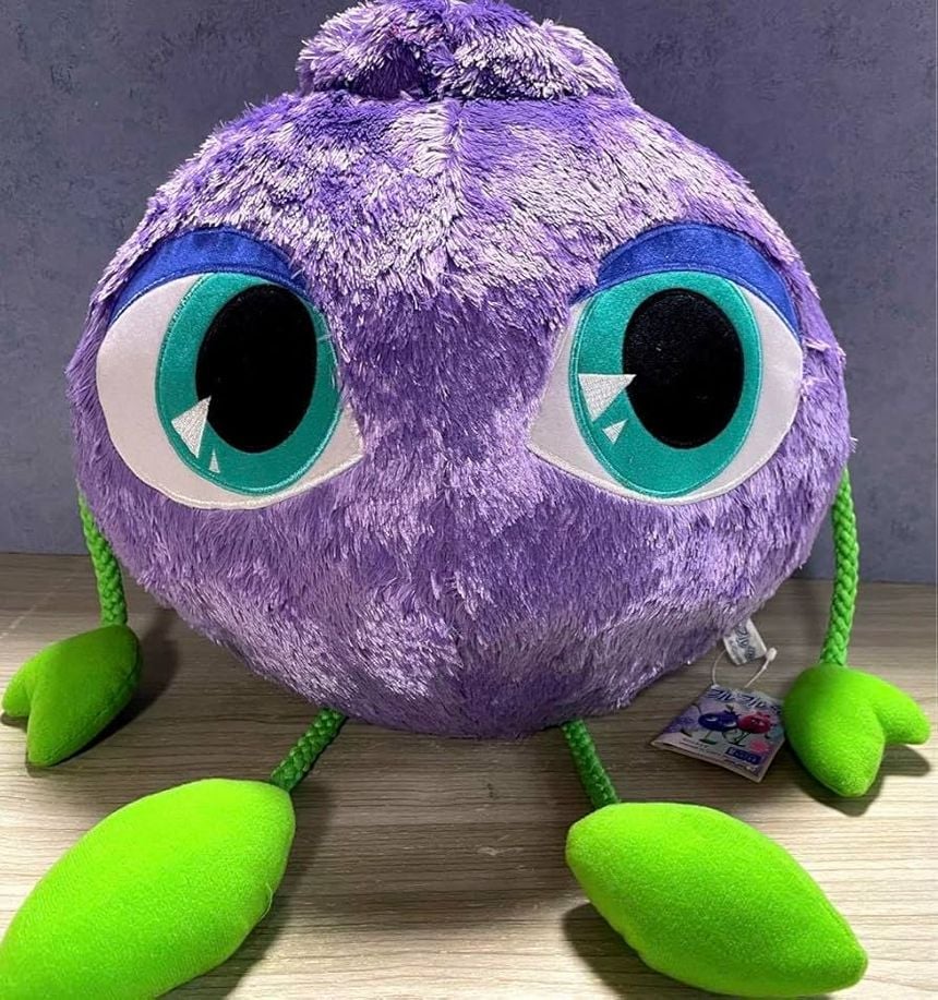 Buru Buru-kun (Wakasa Blueberry Eye)