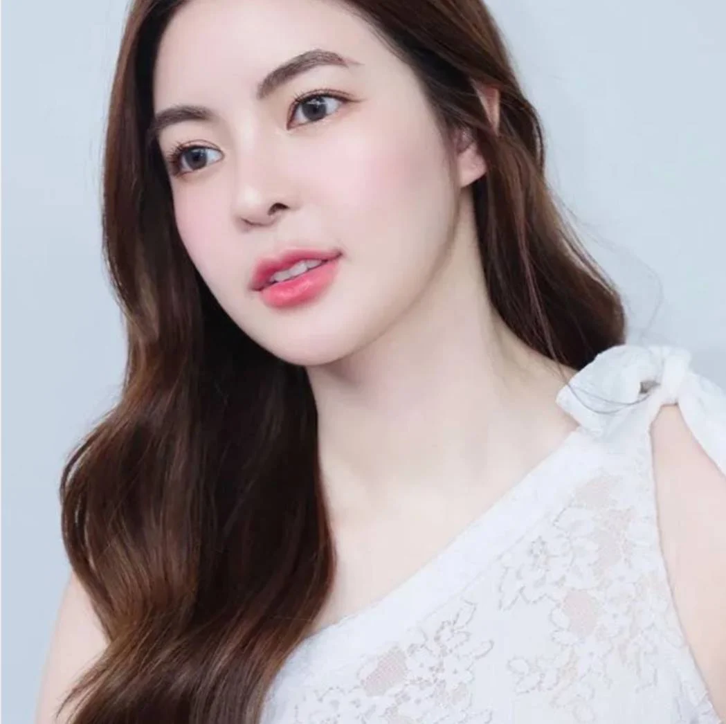 Sunflowava (Thai YouTuber and actress)