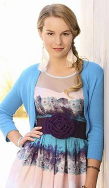 Olivia White (Lemonade Mouth) (Bridgit Mendler)