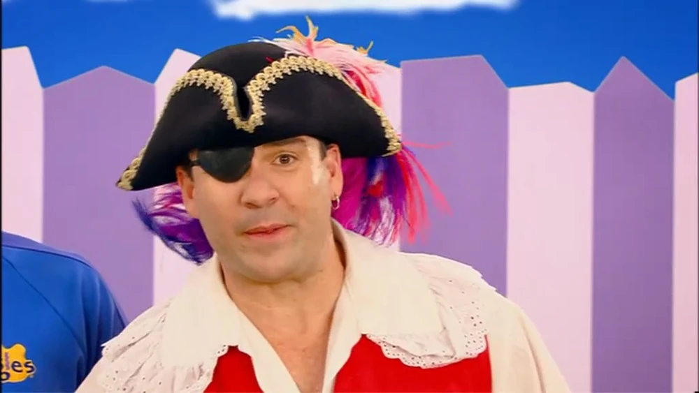 Captain Feathersword (Castilian Spanish)