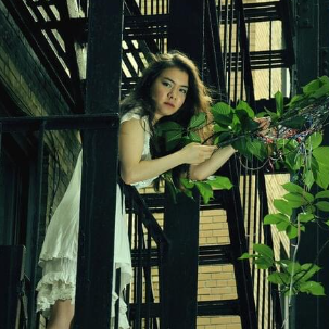 Mitski (Lush)