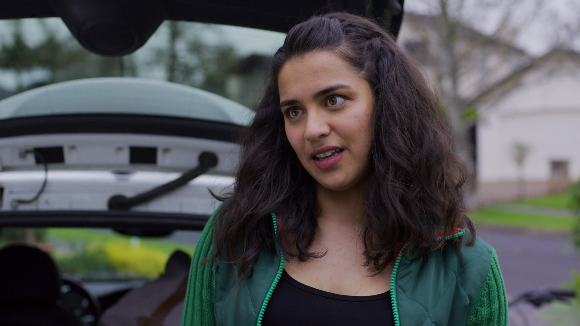 Izzy (Power Rangers Dino Fury)