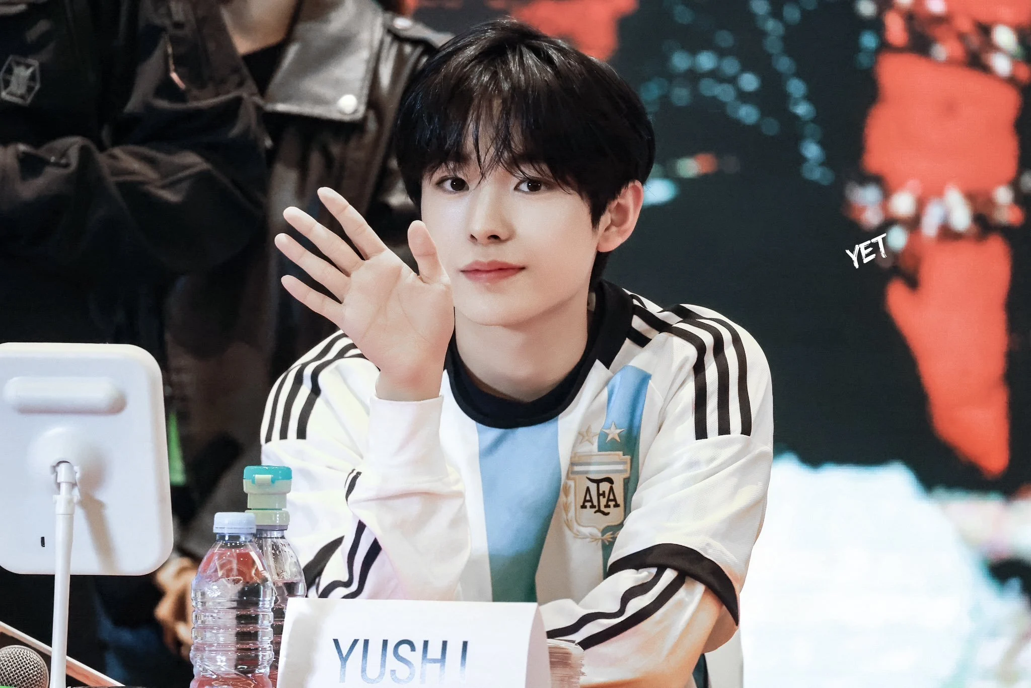 yushi