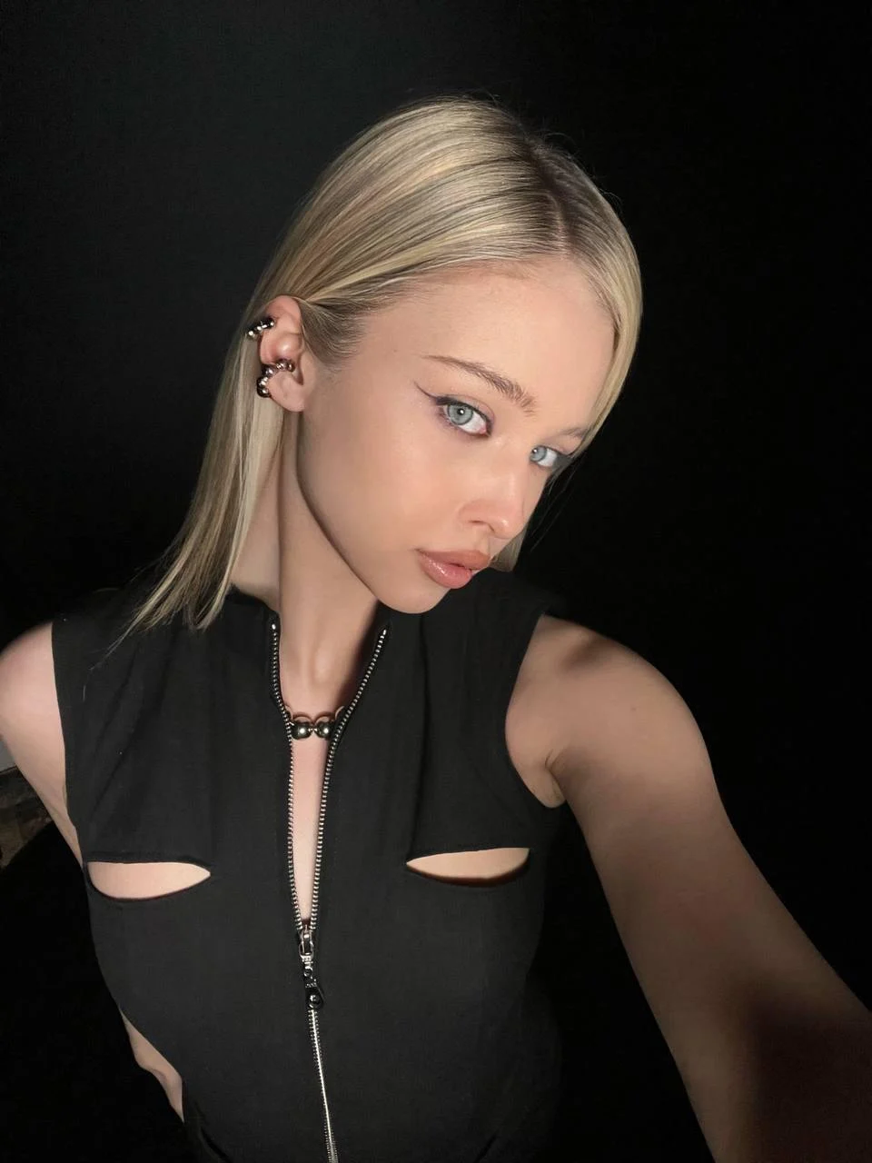 Di(SEREBRO)