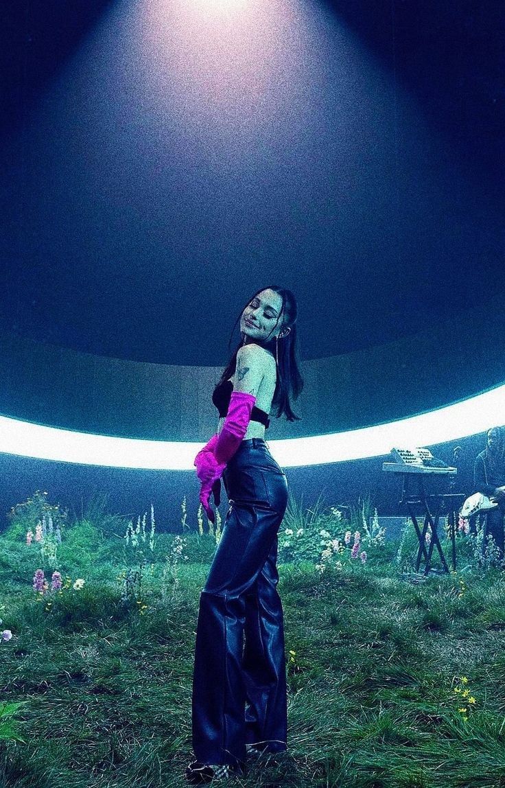 Ariana Grande - Positions Vevo Performances
