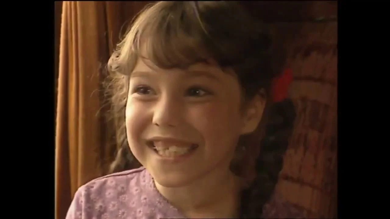 Sammy Jo Wright (A Day Full Of Fun)
