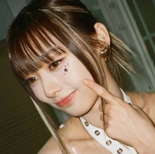 Jin Hyeonju UNIS ver2