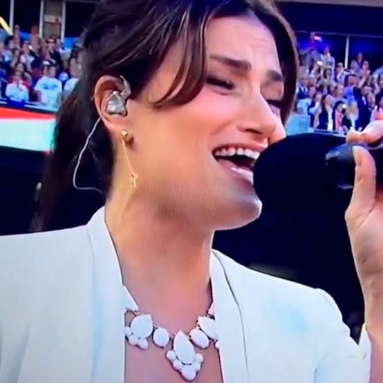 Idina Menzel (The Star-Spangled Banner era)
