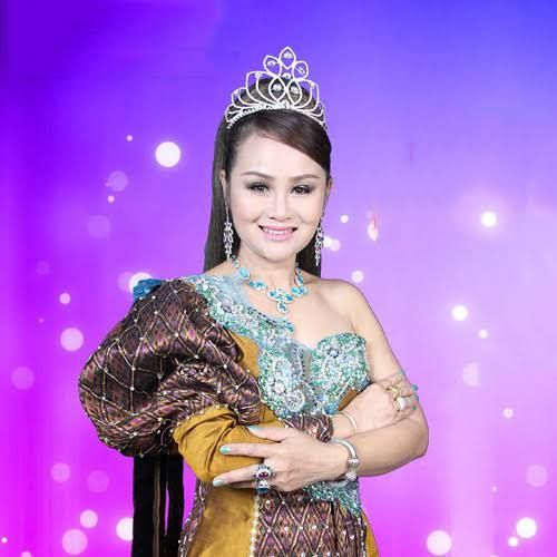 น้องใหม่ เมืองชุมแพ