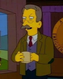 Hollis Hurlbut (The Simpsons) (Donald Sutherland)