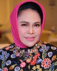 Hetty Koes Endang